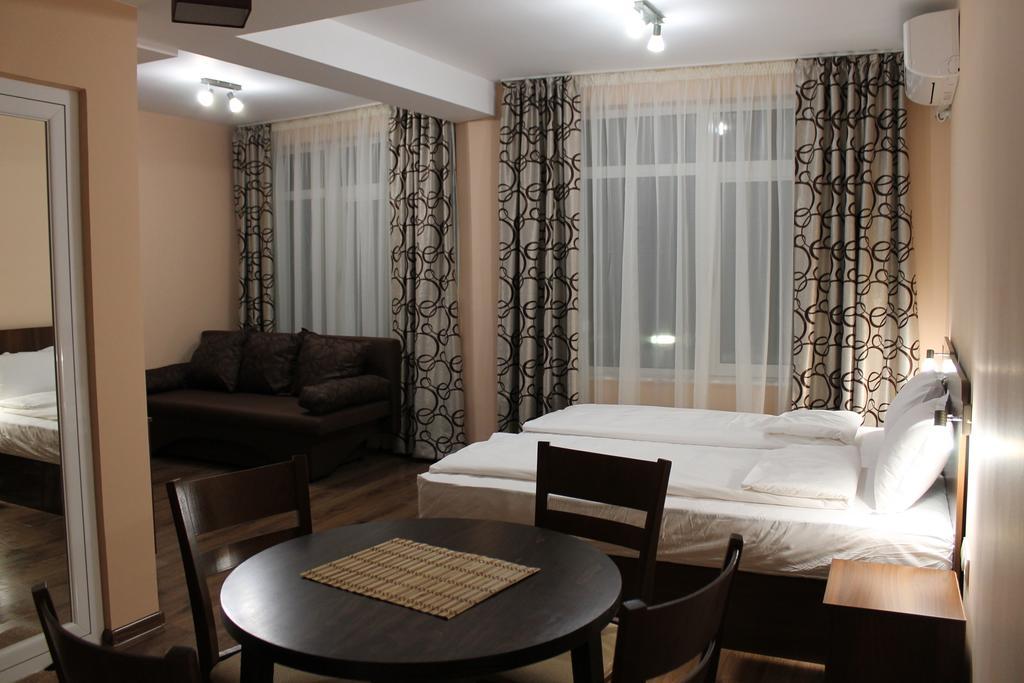 Center Guest House 萨帕雷瓦巴尼亚 外观 照片